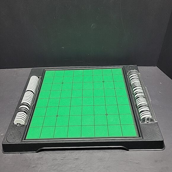 Vintage Gabriel 1977 Othello Game #76390 Strategy Boardgame Made In The USA Fun - Picture 5 of 8